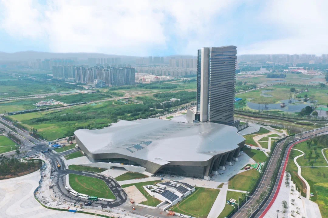案例鑒賞-揚子江國際會議中心項目